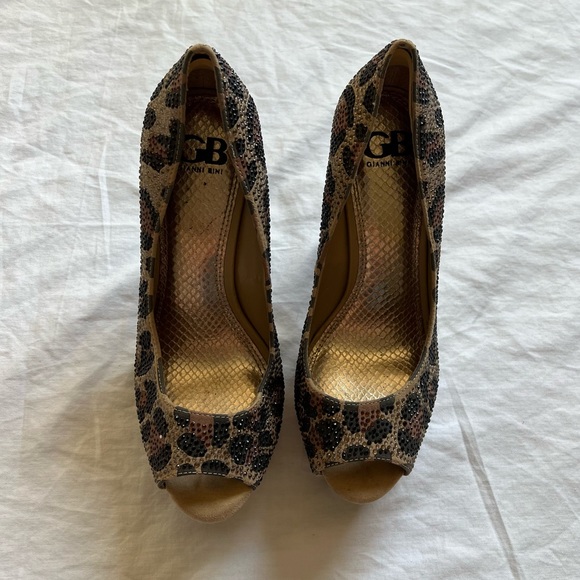gianni bini platform leopard print heels size 9 - Picture 8 of 10